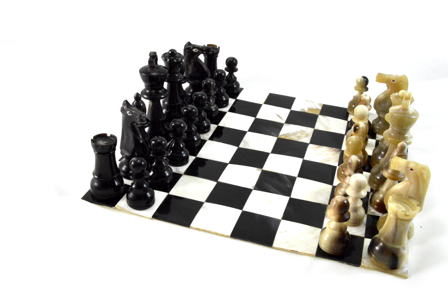 Schachfiguren Set aus echtem Horn handgemacht / Springer B