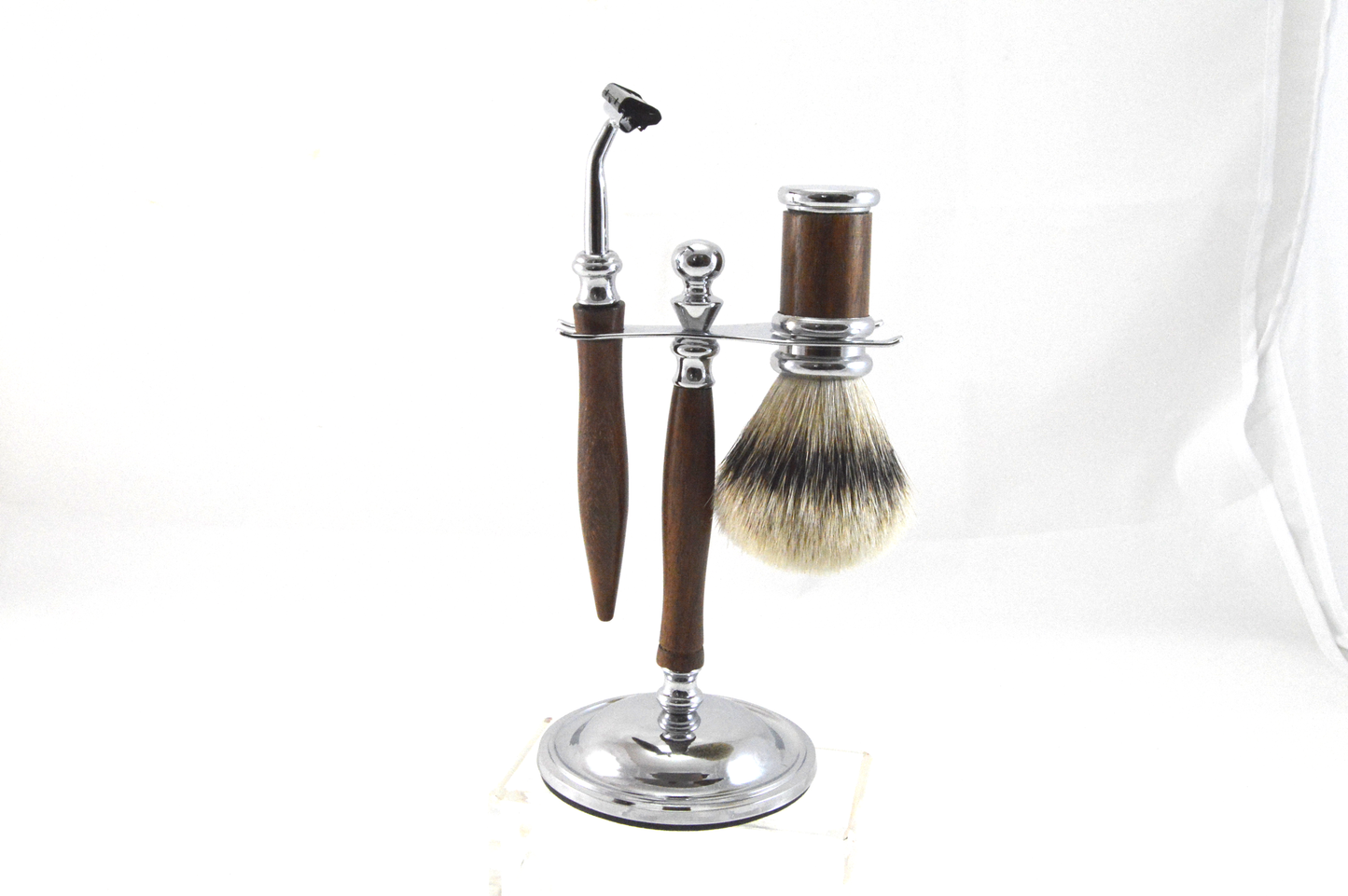 Rasierset für Gillette G2 aus Shesham Holz und Messing