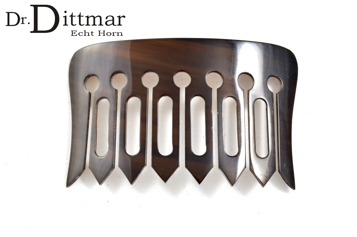 Pin-on comb or decorative comb made of buffalo horn