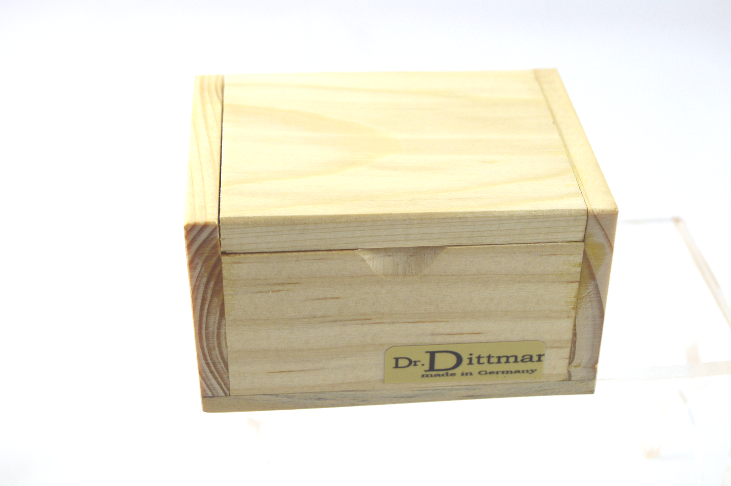 Genuine mother-of-pearl stud earrings with 925 sterling silver posts / 3mm ball design