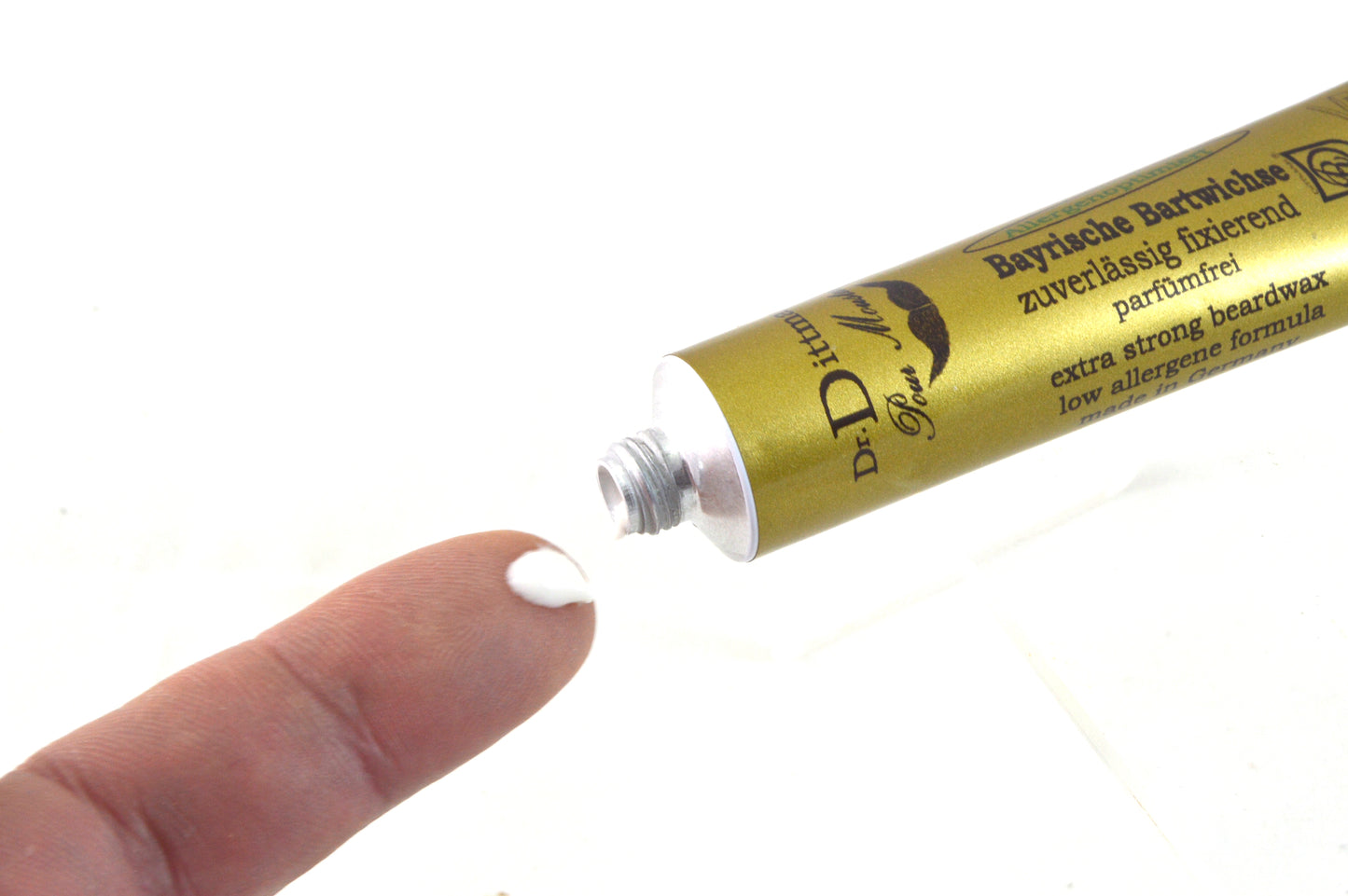 Bayrische Bartwichse -stark festigend, allergenoptimiert und parfumfrei in der Tube 20ml