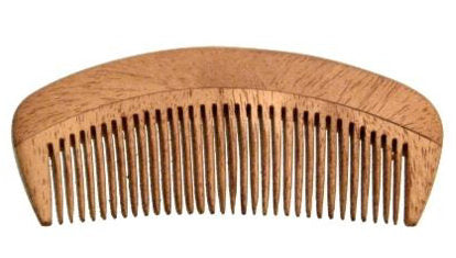 Abgerundeter Taschenkamm aus Zedernholz 9cm