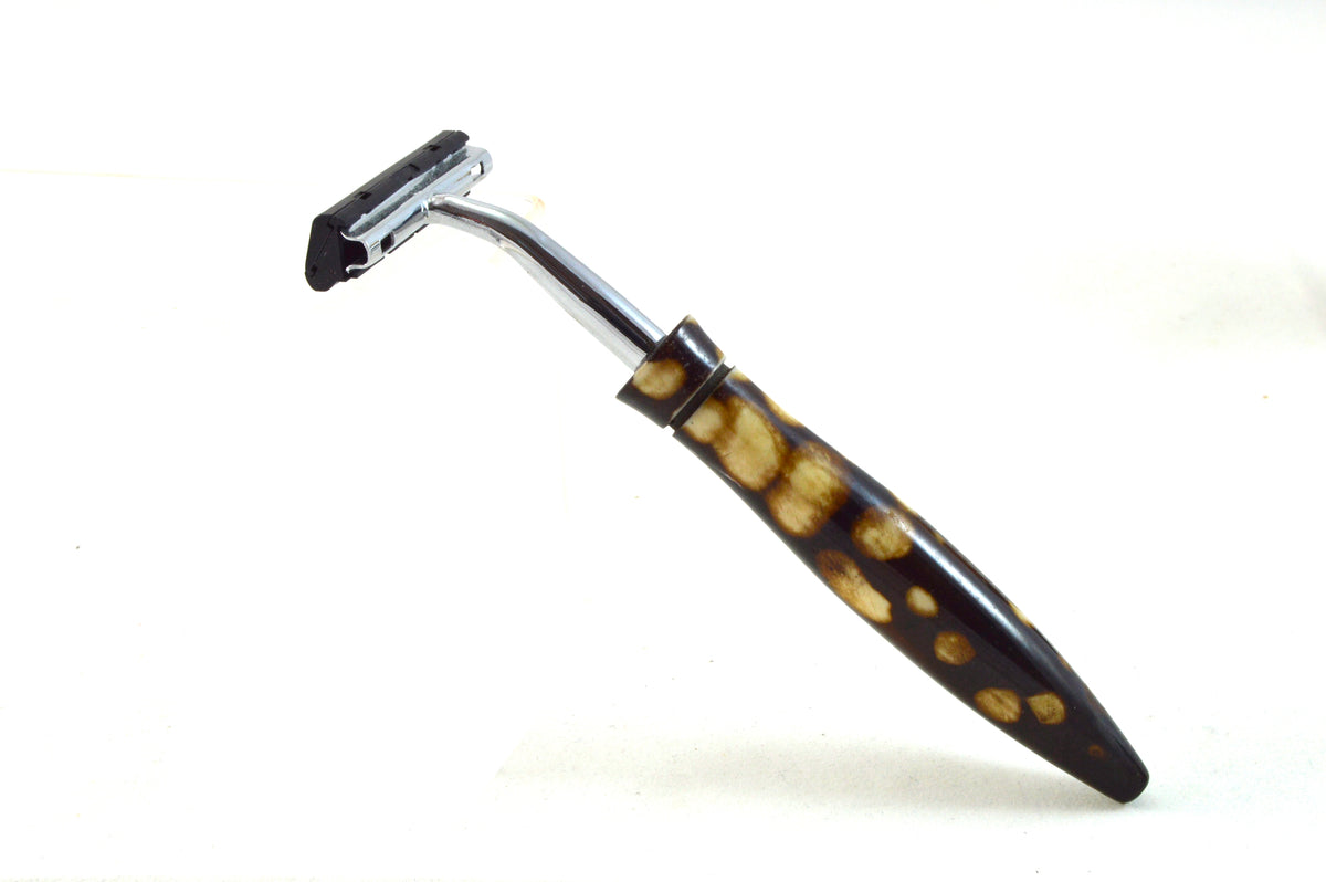 Edelkunstharz Rasierer Braun / Beige