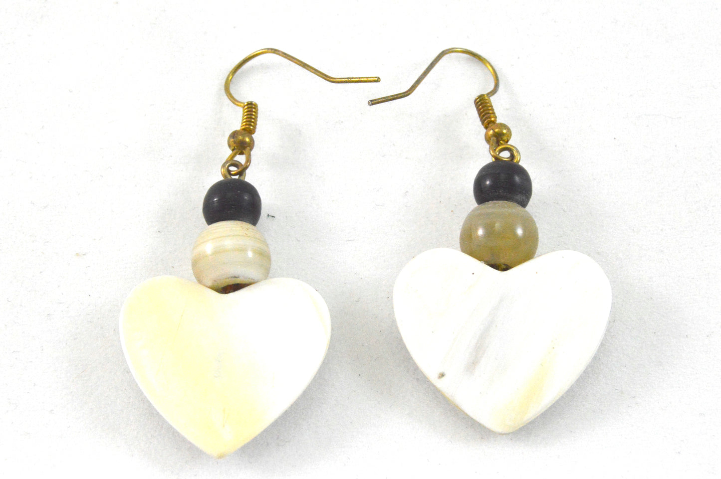 Stud earrings genuine mother of pearl with 925 silver plug